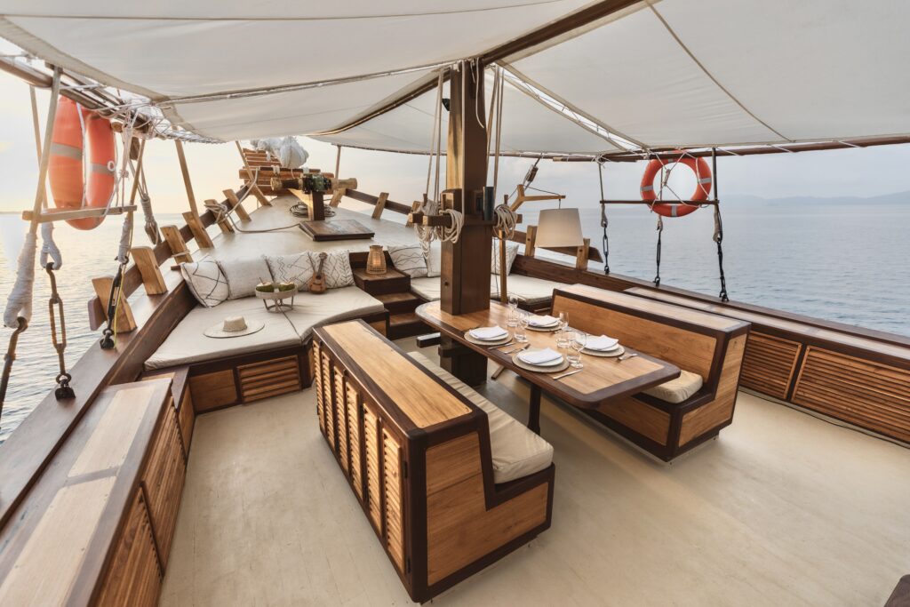 Senja Yacht Deck