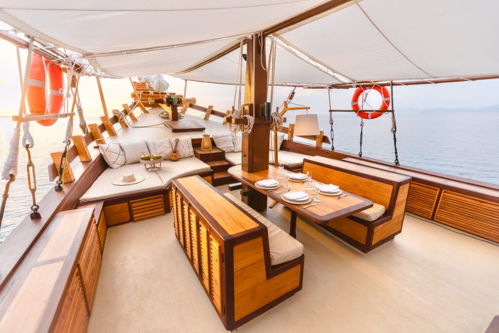 Senja Yacht Sun Deck Dining