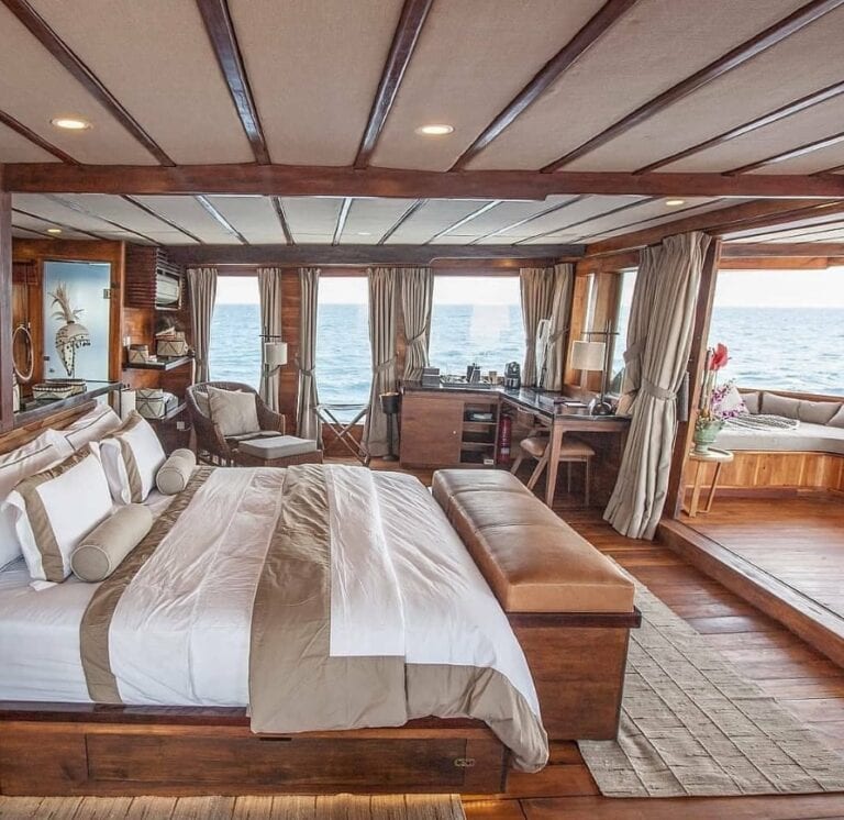 Prana Yacht Cabins 8